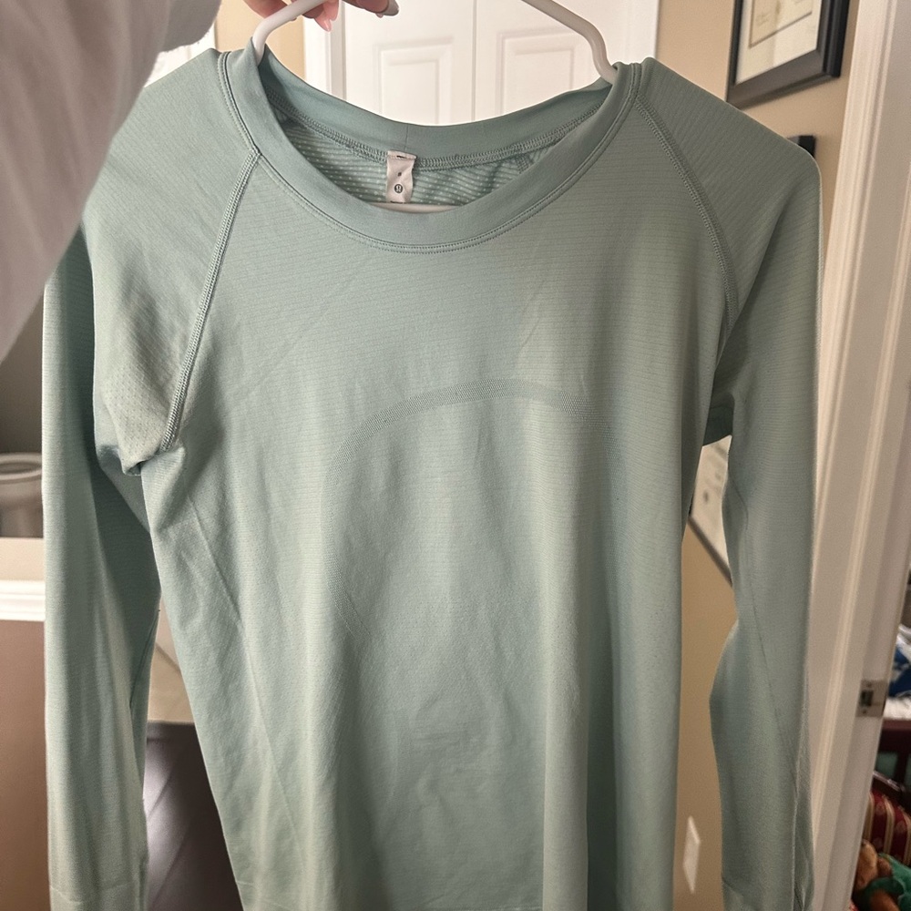 Lululemon Mint Green Long Sleeve Top